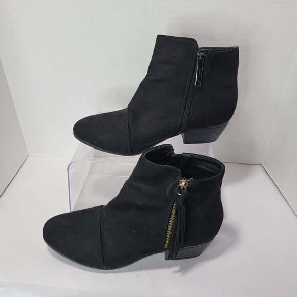 Women Nature Breeze Womens 9 Vegan Faux Suede Tasseled Zipper Bootie Ankle Boot - Picture 3 of 10